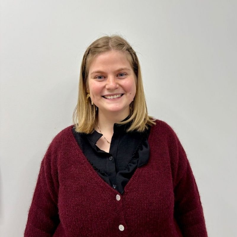 Pauline, secrétaire d'Espace 71